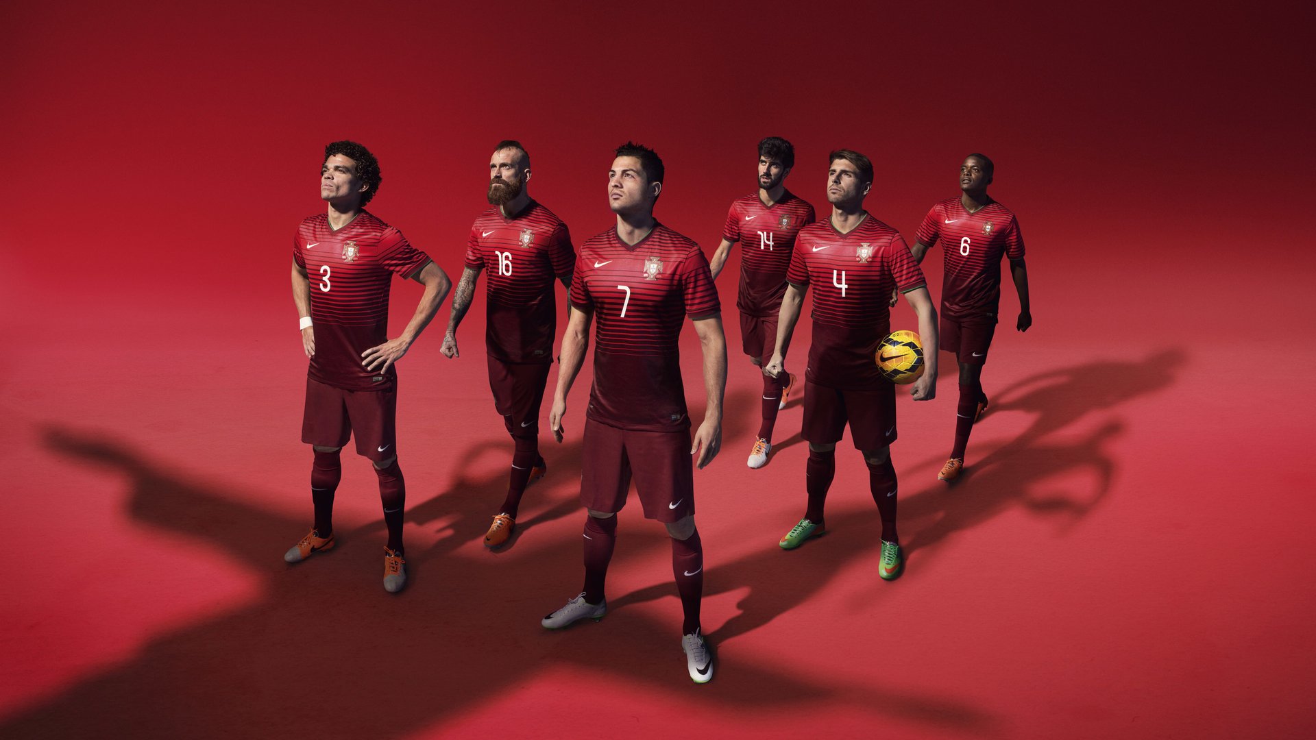 世界杯2026-惊爆！威廉姆斯绝杀红牛，诺里斯一战封神？这场比赛藏着太多秘密